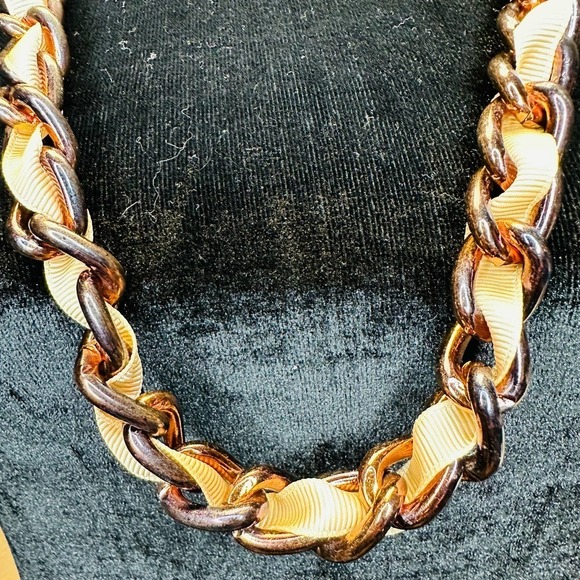 Coldwater Creek Ribbon and Copper Color Chunky Chain Link Necklace - Picture 6 of 6
